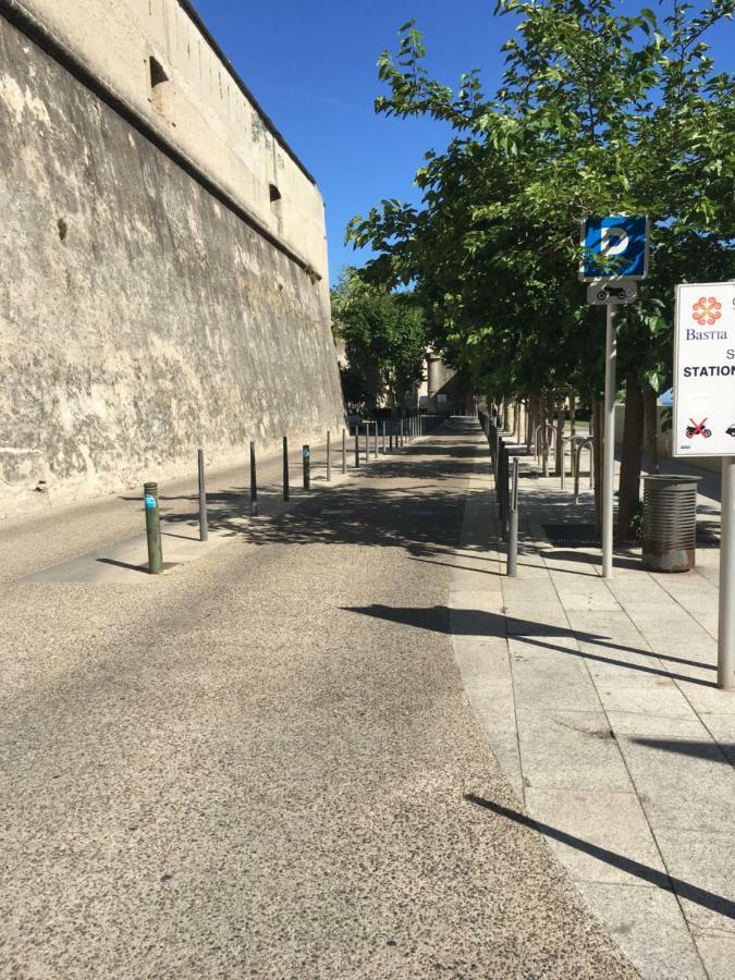 Casa Lochje Au Coeur De La Citadelle Leilighet Bastia  Eksteriør bilde